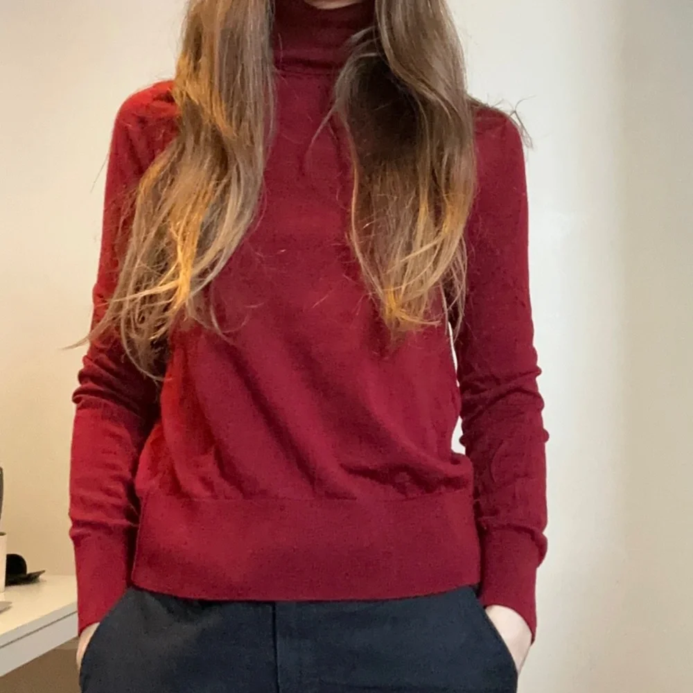 Really nice red wool sweater turtleneck sweater by COS size XS S - Picture 5 of 8